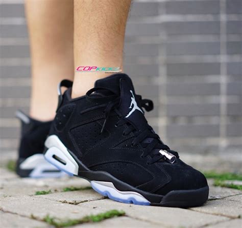 air jordan 6 low on feet